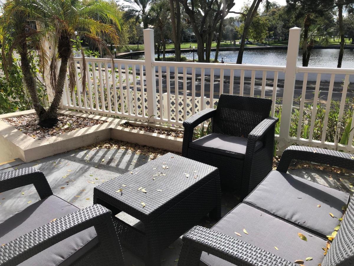 Tarpon Inn Tarpon Springs Bagian luar foto